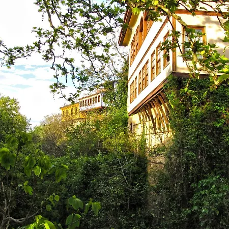 Veria Suite Exterior photo